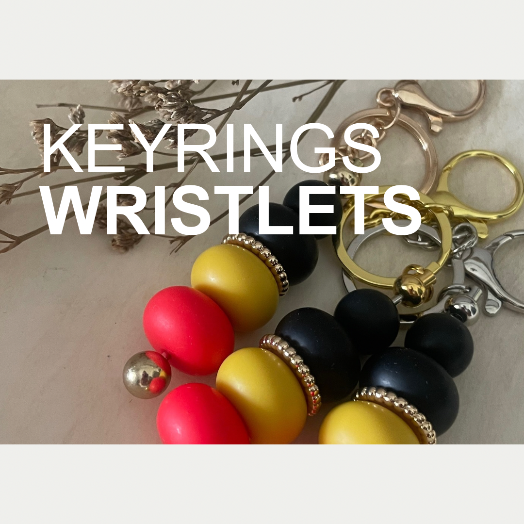 Keyrings & wristlets